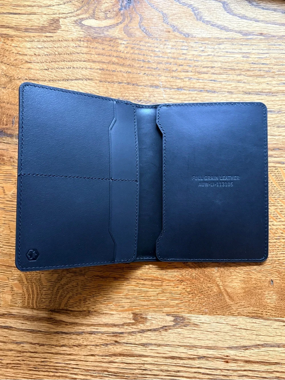 New in box Ridge Passport Wallet in Midnight Black Leather